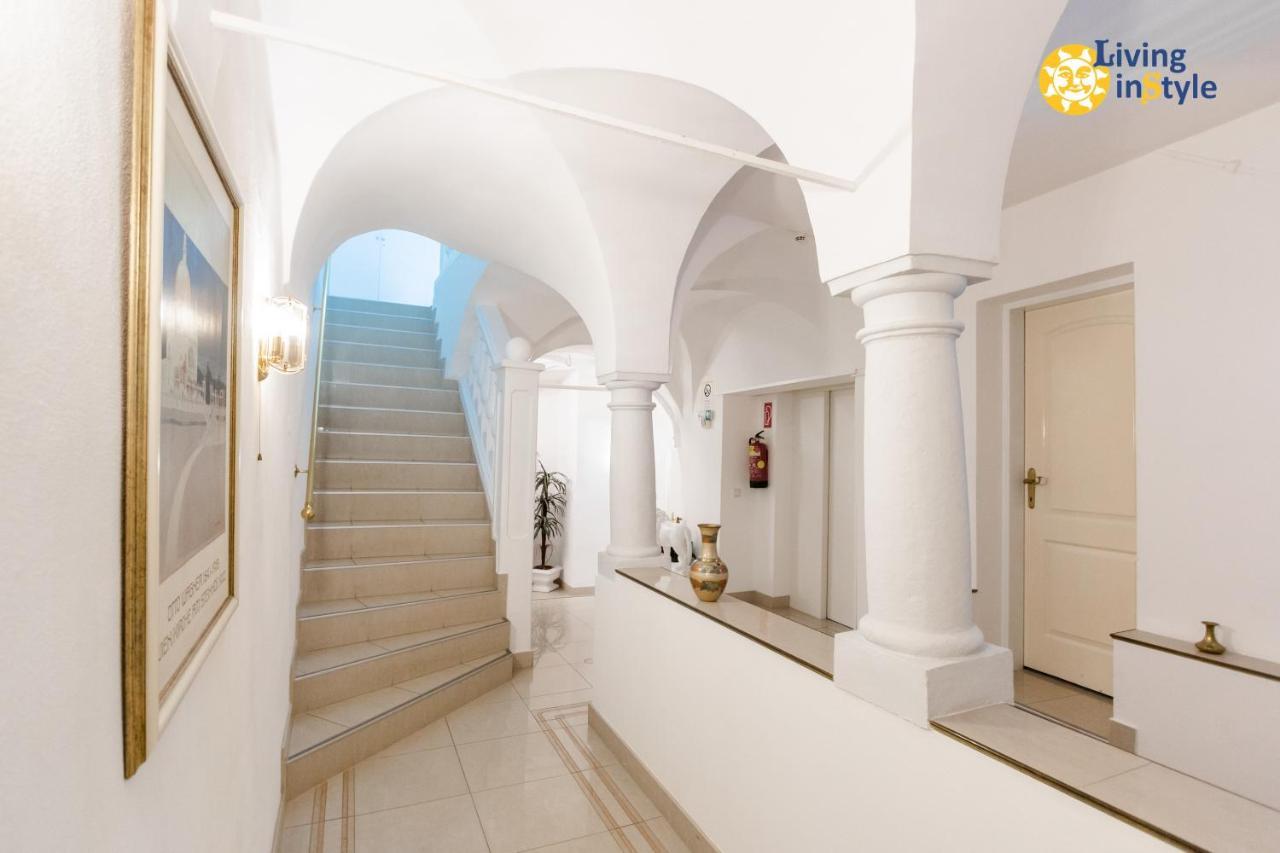 Living Instyle Appartement Krems an der Donau Buitenkant foto
