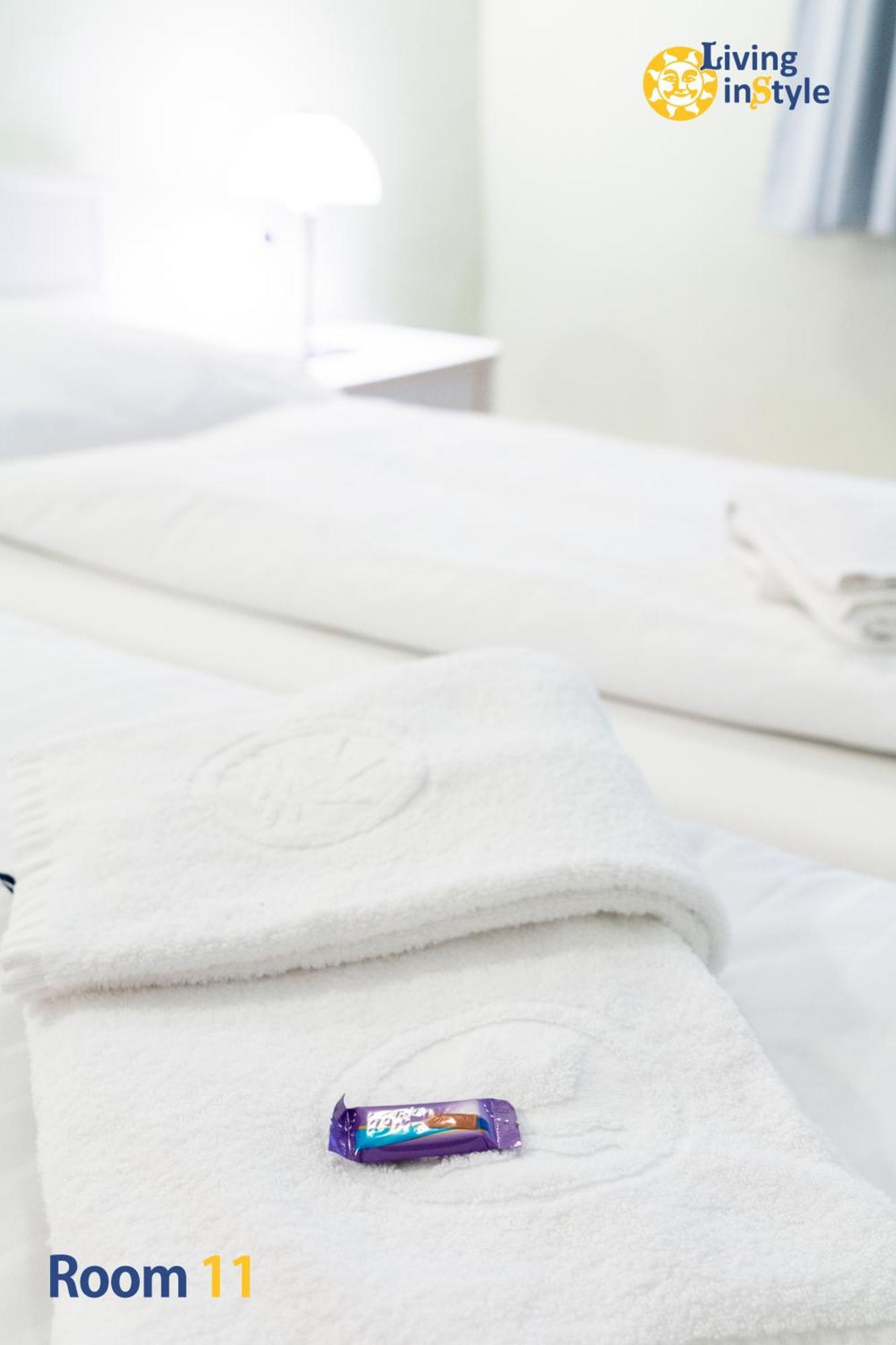 Living Instyle Appartement Krems an der Donau Kamer foto