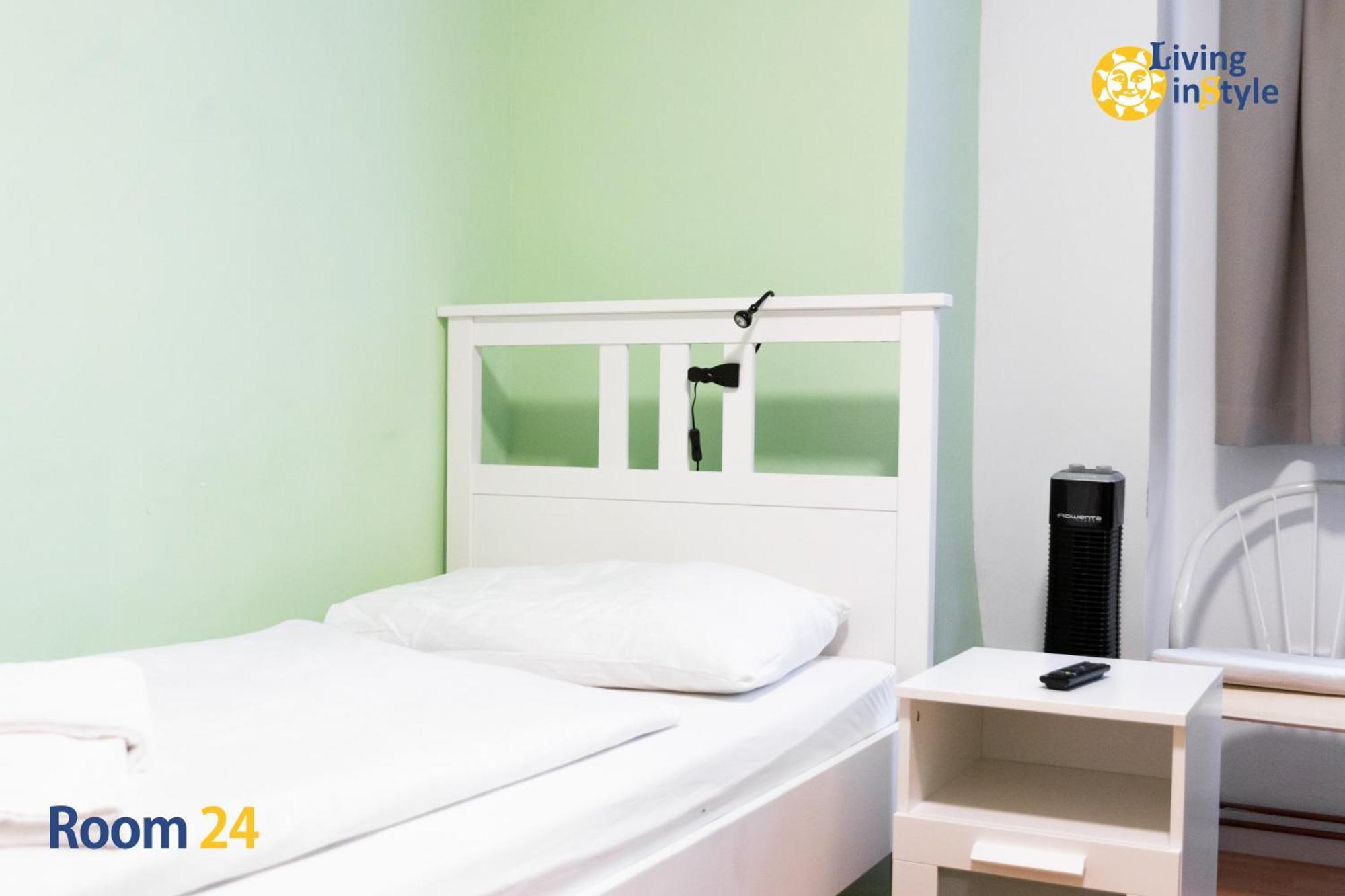 Living Instyle Appartement Krems an der Donau Kamer foto
