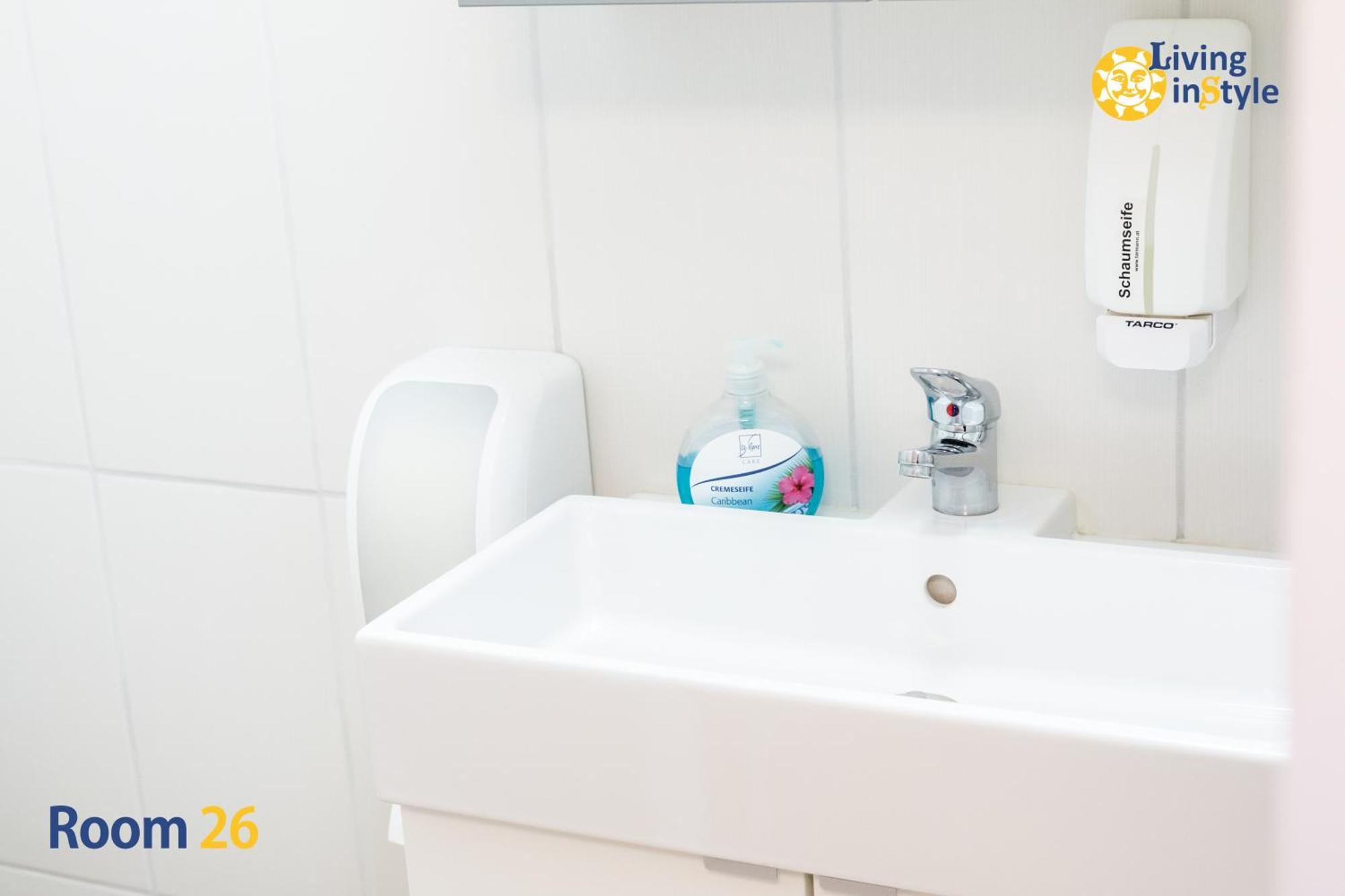 Living Instyle Appartement Krems an der Donau Buitenkant foto